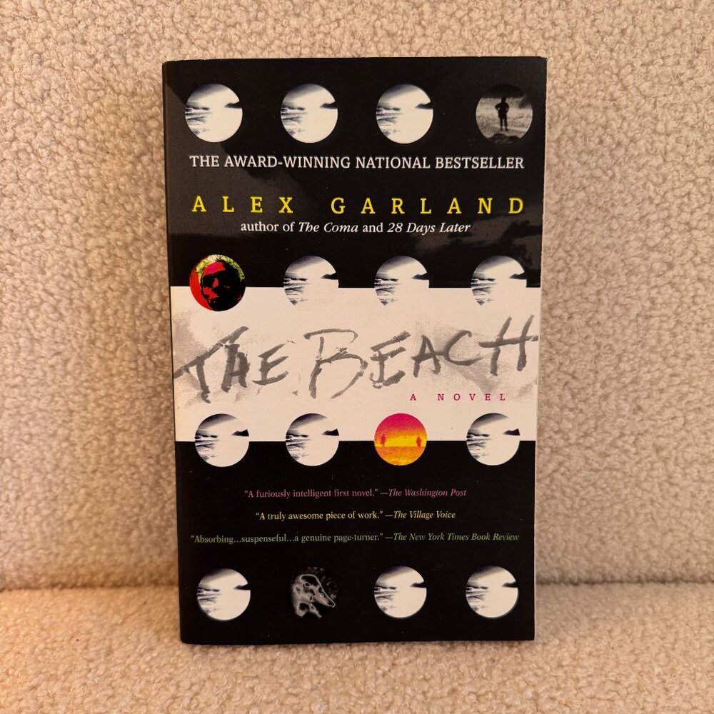 The Beach by Alex Garland (Paperback)